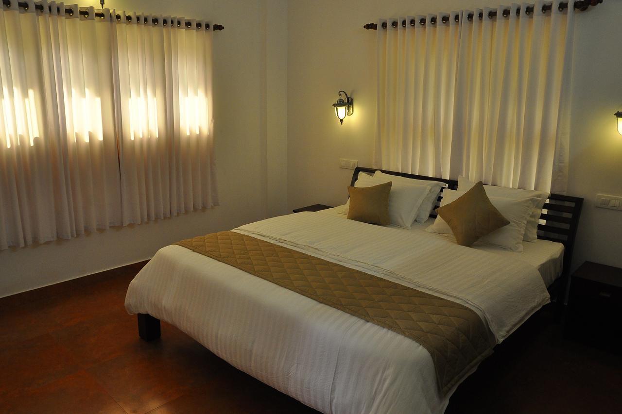 شاطئ شيراي Palm Beach Villa المظهر الخارجي الصورة
