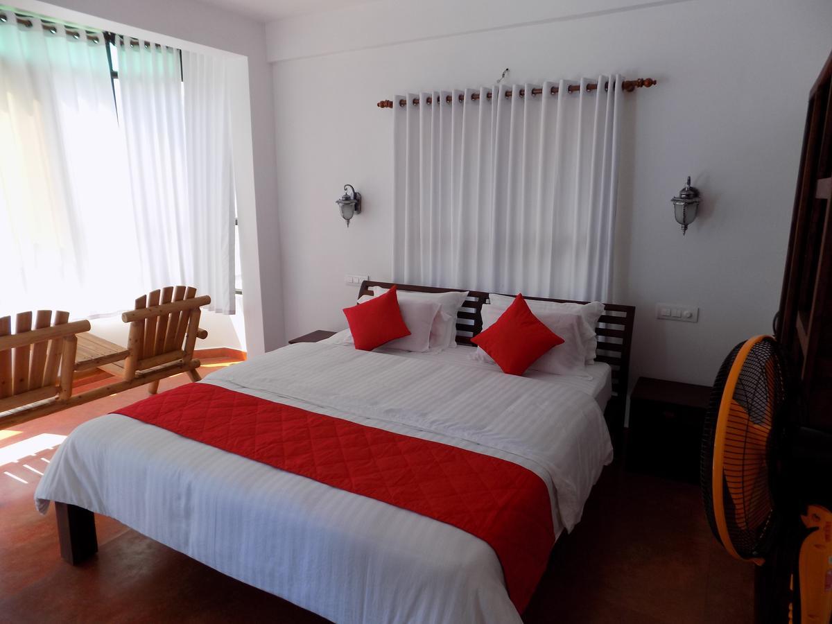 شاطئ شيراي Palm Beach Villa المظهر الخارجي الصورة