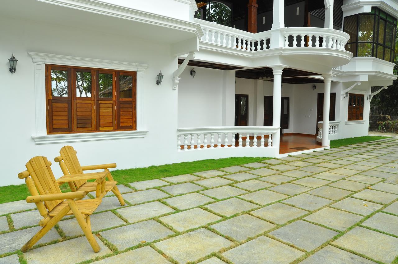 شاطئ شيراي Palm Beach Villa المظهر الخارجي الصورة